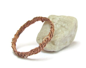 Copper Ring, Women's Copper Jewelry, Dainty Ring for Her, Skinny Stacking Band Ring, Thin Everyday Ring, Delicate Wire Wrap Rings