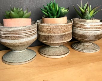 Beautiful vintage pottery bowls set of 3