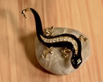 Avon Salamander Brooch/Pin