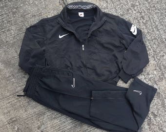 nike all black tracksuit