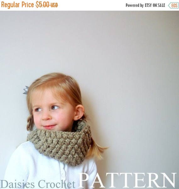 CREARANCE Crochet pattern pdf Girl Adult Cowl Neck warmer