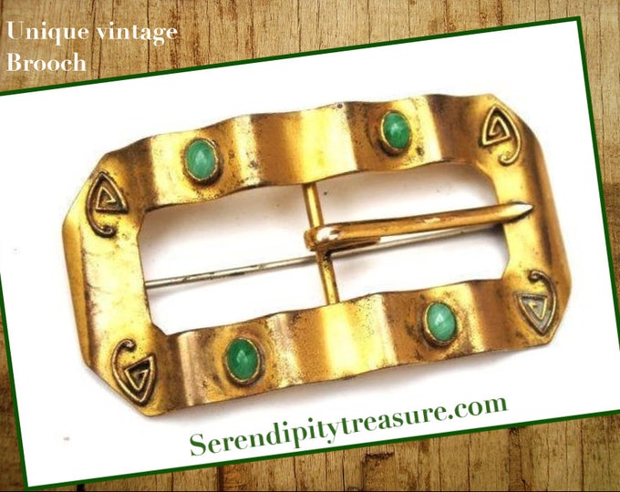 Gold Sash Pin - Belt buckle brooch - c clasp pin Victorian Art Nouveau green glass cabochon gold filled pin