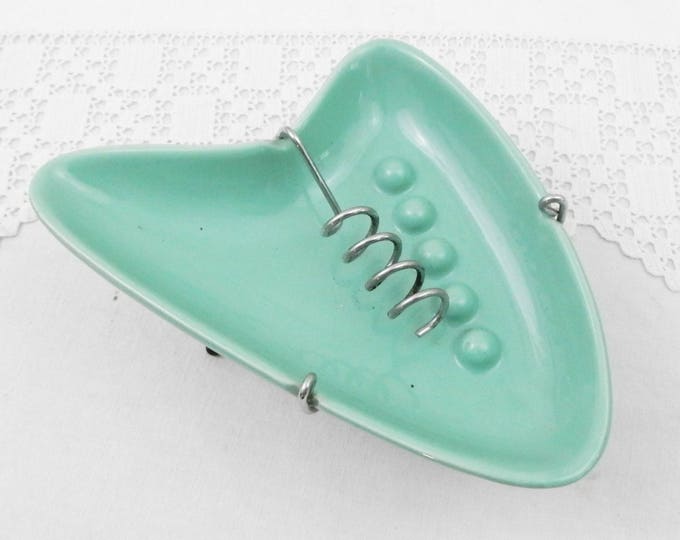 Vintage Mid Century Modern Ceramic Mint Green and Chrome Atomic Design Ashtray, Tobacciana Sputnik Style, Retro 1960s Smoking Accessories Vintage Mid Century Modern Ceramic Mint Green and Chrome Atomic Design Ashtray, Tobacciana Sputnik Style, Retro 1960s Smoking Accessories
