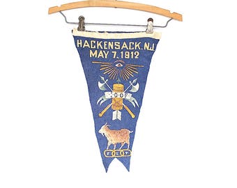 Vintage Odd Fellows Pennant - Vintage Banner Wall Hanging - Odd Fellow All Seeing Eye - Folk Art - Hackensack NJ - Unusual Wall Decor
