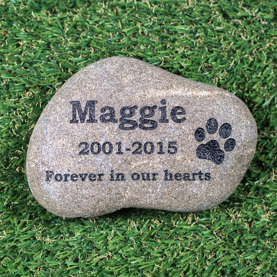 Personalized Pet Memorial Stone 6-8 Pet Garden Stones