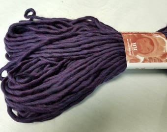 Mirasol Yaya Yarn - 100% Bulky wool