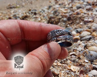 Odin's Ravens Ring. Huginn and Muninn Ring. Raven Ring. Viking ring. Odin. Viking Jewel. Pagan Jewellery. Viking wedding ring. Celtic