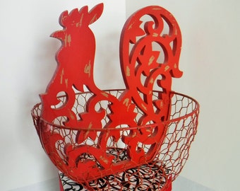 Rustic Red Rooster Wire Basket, French Country Basket, Rooster Farmhouse Decor, Wire Egg Basket, Chicken Wire and Wood Basket, Rustic Red