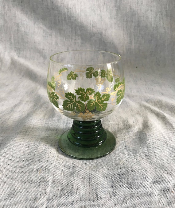 Roemer Glass Green Stemmed German Wine Glasses Roemer Glass Green Stemmed German Wine Glasses