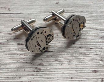 Steampunk cuff links, retro gifts, vintage men's jewellery, geek gifts, gift for him, gift for dad, boyfriend gift, upcycled watch movements