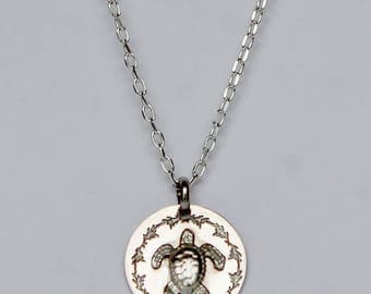 Turtle pendant