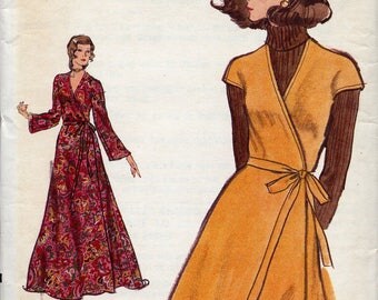 V-neck Wrap Dress 1970s vintage pattern, Very Easy Vogue 8457, misses size 10, uncut, 2-lengths