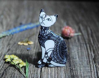 black|and|white cat pin cat jewelry animal jewelry cat gifts animal gifts animal jewelry|for|her gift|for|her gift|for|girlfriend gift pets