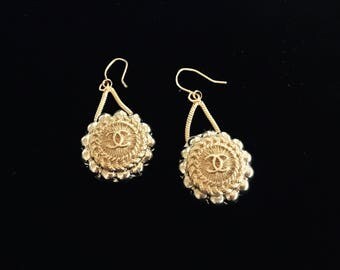 2 DESIGNER LOGO BUTTONS, repurposed to create a new pair of earrings, Chanel inspired C55-2