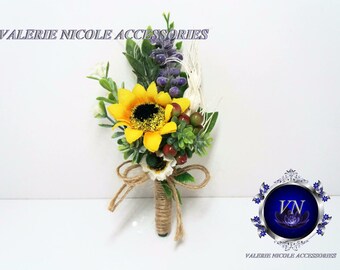 Sunflower Boutonnieres Wedding Boutonniere,Berries boutonniere, Rustic Boutonniere,Groomsmen Flowers, Boutonniere for groom, groomsmen