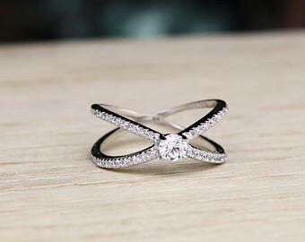 solitaire ring in 925 sterling silver and cubic zirconia cubic zirconia