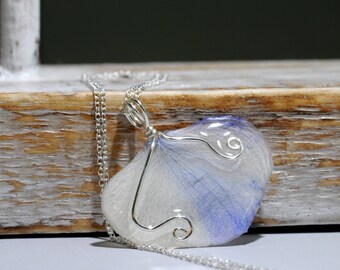 Real Flower Necklace / Real Orchid Pendant / Real Botanical Jewelry / Dried FlowerJewelry / Pressed Flower Jewelry / Resin Flower / JW Gift
