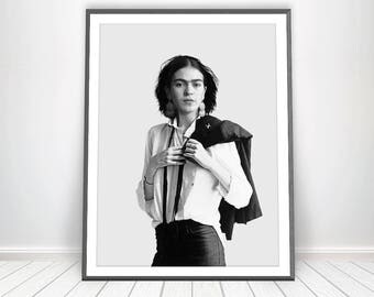Frida Print * Frida Kakho Print Black And White Photography Frida Kahlo Poster Frida Poster Celebrity Art Woman Art Frida Kahlo Wall Art