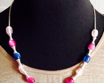 Choker translucent beads and silver charms