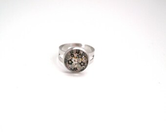 Black and beige, black and white cherry blossom cabochon ring