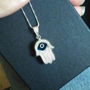 Buyer photo Róisín O'Shaughnessy, who reviewed this item with the Etsy app for Android.