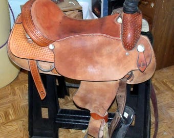 Vintage D&D Working Saddle 19" Model #502