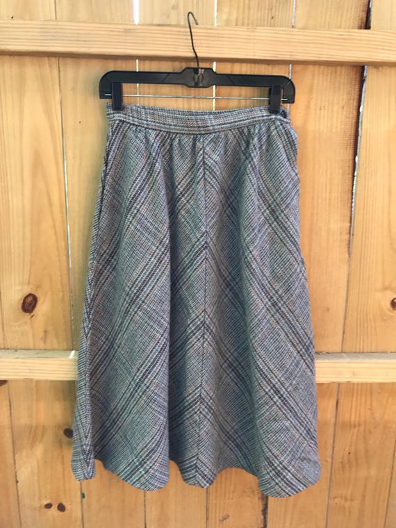 MG Concepts 70s high Waisted Full Wool Plaid Skirt Size 9/10