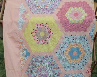 Vintage quilt top, unfinished quilt, quilt blocks, quilt supplies,