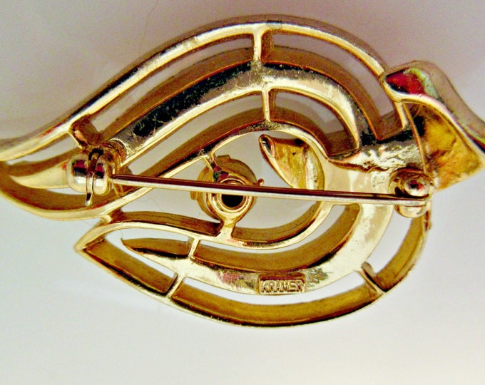 Rhinestone Brooch - signed Kramer - Swirl wave Leaf - design gold tone setting - Mid Century Pin