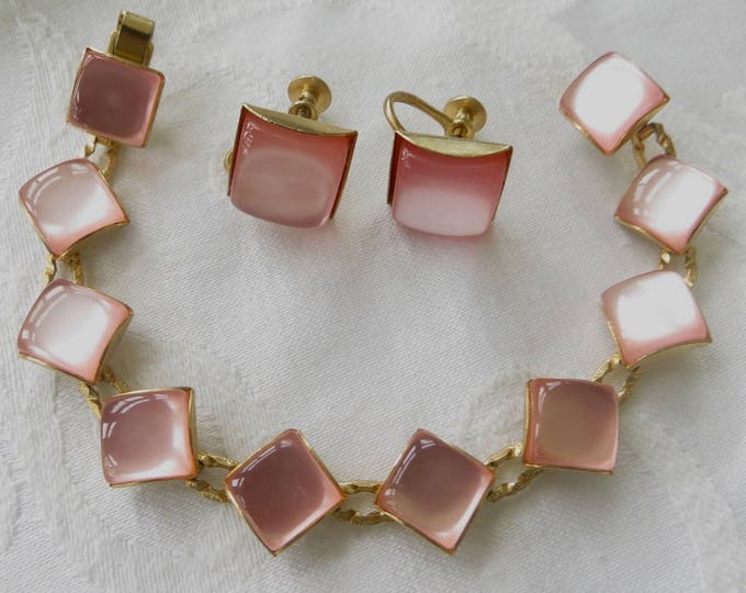 Pink Moonglow Bracelet Set, Vintage Thermoset Bracelet, Screw Back Earrings, Mid Century Jewelry