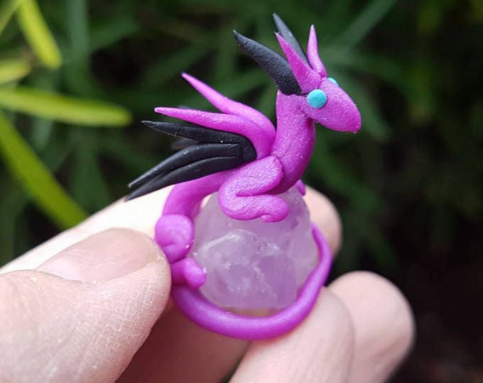 Mini Dragon with Amethyst