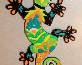 Polymer clay wall hanging Gecko