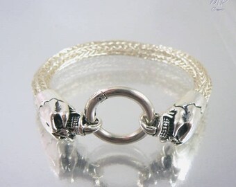 Bracelet Torque Skull - bracelet viking en cuivre et têtes de mort