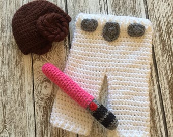 Baby Princess Leia costume // Baby girl outfit // Baby's first Halloween // Crochet newborn photo prop // Leia Hat // Baby shower gift