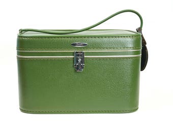 Vintage Avocado Green Train Case by Sears