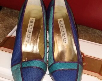 Vintage Valerie Stevens Multi-colored Pumps