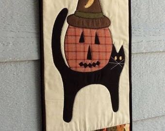Quilted wall hanging | Etsy
