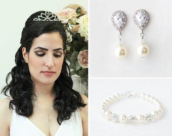 Bridal Jewelry Set, Wedding Jewelry set for Brides, Pearl Bridal Earrings and Bracelet,Bridal Necklace and Earring set,Pearl Wedding Jewelry