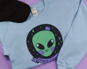 Space Queen (Crewneck Sweatshirt), Alien Shirt, Pastel Goth, Alien Girl, Soft Grunge, Outer Space Shirt, Kawaii Aesthetic, I Want to Believe