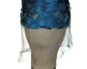 50s Blue Hat, Pillbox Hat Feathers, Pillbox Hat Veil, 1950s Dress Hat, Blue Dress Hat, Blue Winter Hat, Blue Fall Hat, Made in Canada