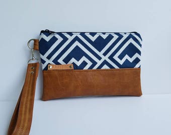 Vegan Leather Wristlet Clutch/Faux Leather Clutch Bag/Vegan Clutch Purse/Iphone Wristlet Bag/Canvas Wristlet Purse/Boho Chic/Gift for Her