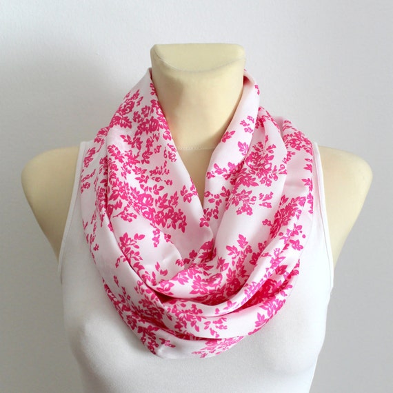 Infinity Scarf Boho Floral Shawl Printed Infinity Scarf Gift for Mom Gifts Mothers Day from Husband Daughter Summer Outdoors Summer Party