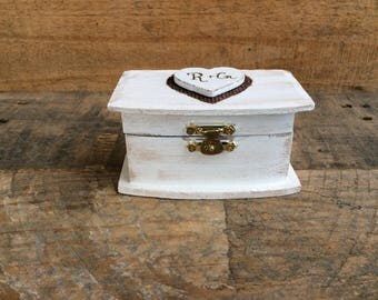 Wedding Ring Box. Rustic Wedding Ring Bearer Box. Ring Bearer Pillow. Keepsake Box. White Wedding Box.