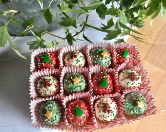 Christmas dog treats, gourmet dog treats, peanut butter dog treat, Pupcake, dog biscuit, holiday dog treats, Christmas treats, dog treats