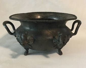 Antique Columbia Silver Co Quadruple Silverplate Plate Floral Footed Handled Bowl