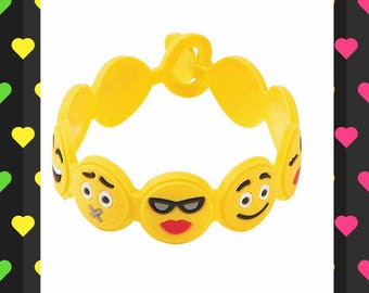 Emoji - Emoji bracelet - Emoji Birthday - Emoji Goodie Bags - Emoji Party Bags - Emoji party favor - Emoji party favors bags Qty 10
