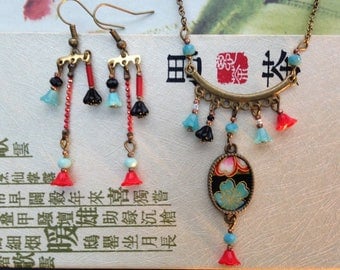 Necklace, Japanese paper and flower glass beads.