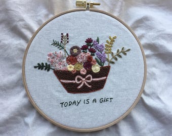 Flower Basket Hand Embroidery Pattern - PDF Download - PDF Pattern
