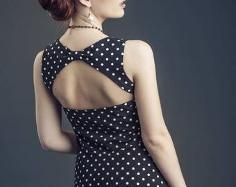 Robe bleu marine dos nue