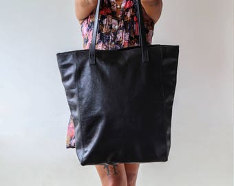 Black Leather Tote, Black Leather Bag, Black Tote, Black Handbag, Leather Tote Bag, Tote Bags, Ladies Tote With Zip